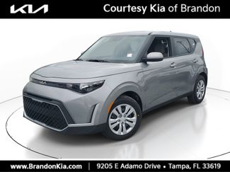 New 2025 Kia Soul LX image 1