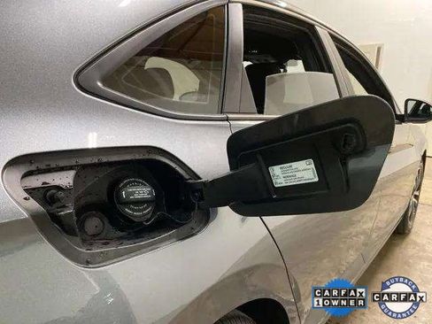 Used 2025 Volkswagen Jetta Sport image 94