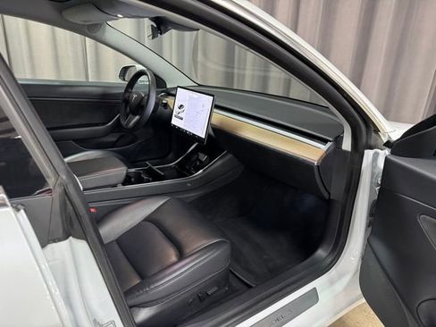 Used 2020 Tesla Model 3 Long Range image 7