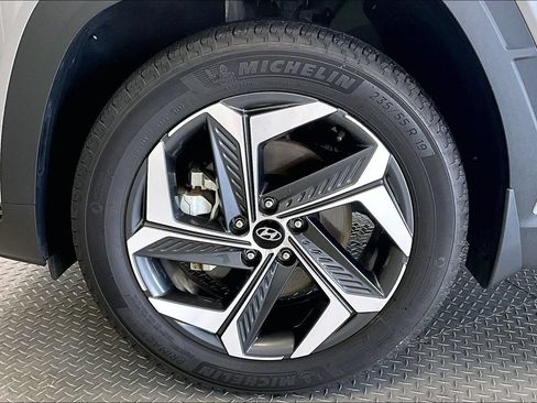 Used 2024 Hyundai Tucson Limited AWD/4WD image 8
