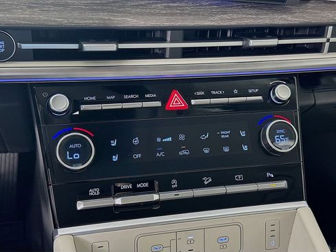 New 2026 Hyundai Santa Fe Calligraphy FWD image 14