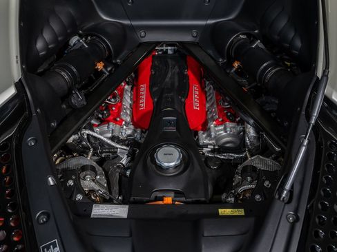 Certified 2021 Ferrari SF90 Stradale AWD/4WD image 31