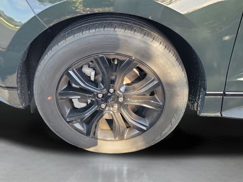 Certified 2024 Ford Edge SE w/ Black Appearance Package AWD/4WD image 30