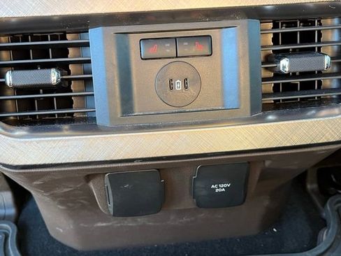 Used 2024 Ford F350 King Ranch w/ FX4 Off-Road Package image 17