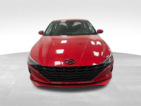 Used 2023 Hyundai Elantra SEL w/ Cargo Package image 6