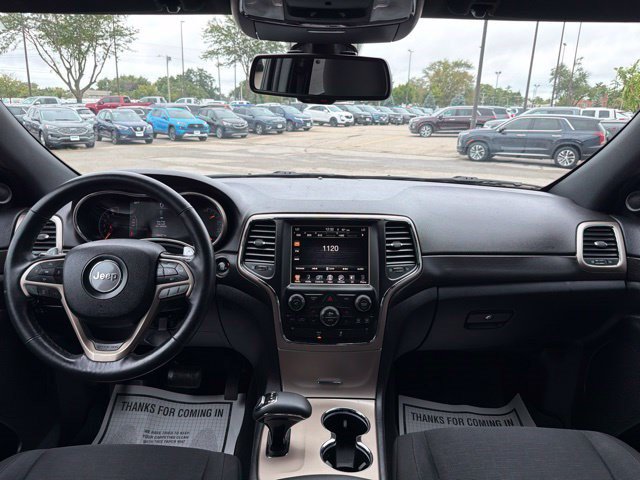 Used 2014 Jeep Grand Cherokee Laredo w/ 18" Wheel & 8.4" Radio Group AWD/4WD image 25