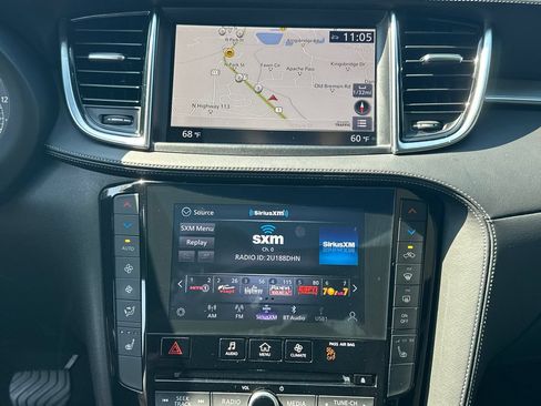 Used 2020 INFINITI QX50 Essential w/ Edition 30 Package FWD image 29