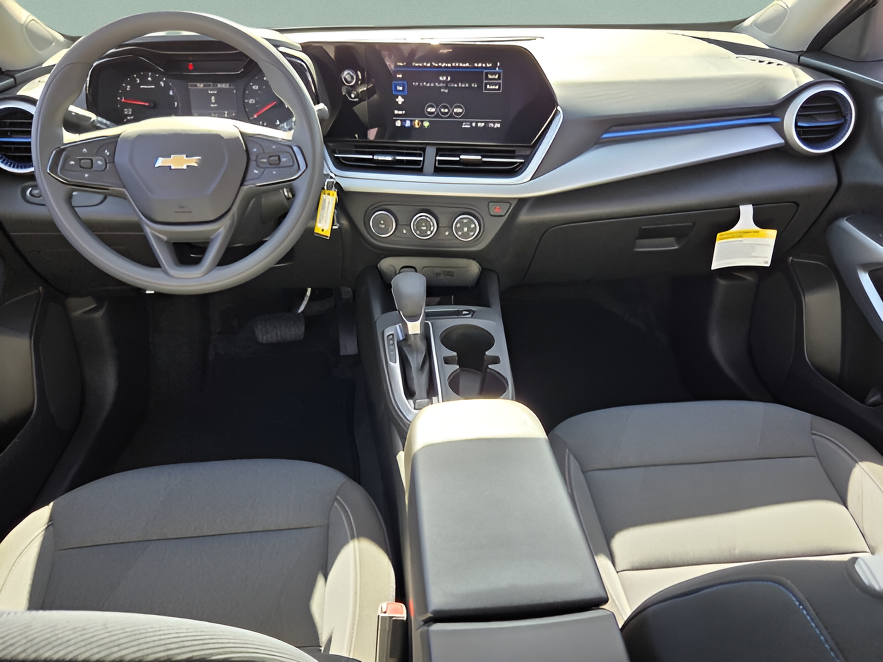 New 2026 Chevrolet Trax LS w/ LS Convenience Package FWD image 13
