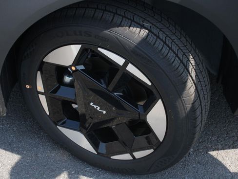 New 2027 Kia Seltos S AWD/4WD image 18