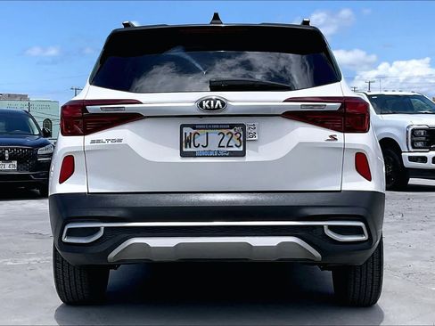 Used 2021 Kia Seltos S FWD image 5