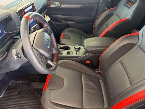 Certified 2025 Ford Ranger Raptor image 5