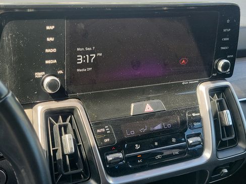 Used 2023 Kia Sorento X-Line EX AWD/4WD image 13