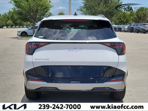 New 2026 Kia Sportage SX FWD image 5