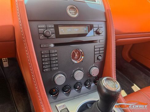 Used 2007 Aston Martin V8 Vantage Coupe RWD image 17
