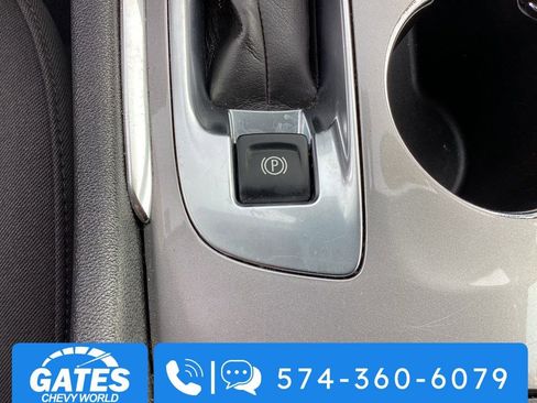 Used 2024 Chevrolet Malibu LT image 30