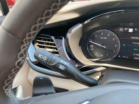 Used 2021 Buick Envision Avenir w/ Technology Package II AWD/4WD image 33