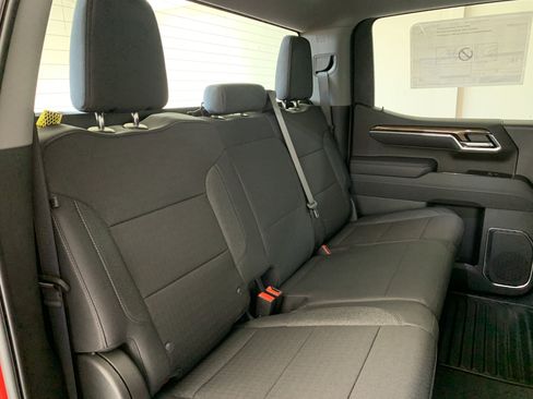 New 2026 Chevrolet Silverado 1500 LT image 39