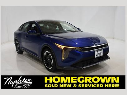Certified 2025 Kia K4 EX