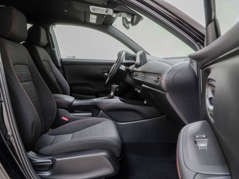 Certified 2026 Honda HR-V Sport image 31