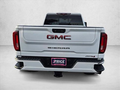 Used 2020 GMC Sierra 2500 AT4 w/ AT4 Premium Package image 7