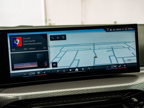 New 2026 BMW 330i xDrive Sedan w/ Premium Package AWD/4WD image 24