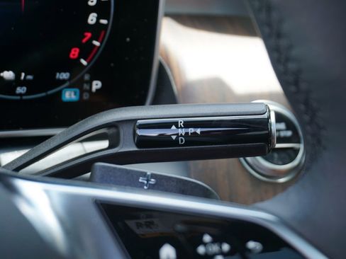 Certified 2025 Mercedes-Benz GLC 350e 4MATIC image 27