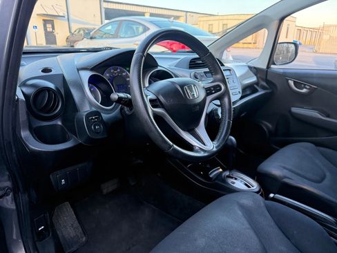 Used 2011 Honda Fit Sport image 17