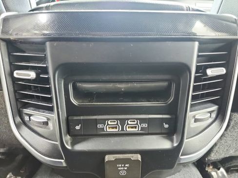 Used 2023 RAM 2500 Laramie AWD/4WD image 40