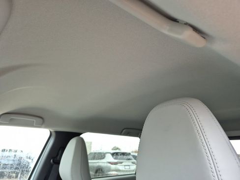 New 2026 Mitsubishi Outlander SE image 34