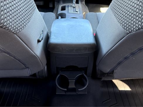 Used 2018 Nissan Frontier PRO-4X image 23