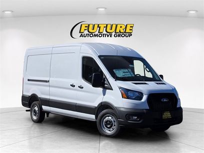 New 2025 Ford Transit 250 148 Medium Roof w/ Load Area Protection Package