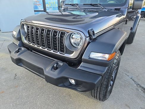 New 2026 Jeep Wrangler Unlimited Sport AWD/4WD image 18