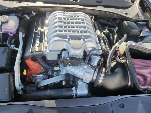 Used 2022 Dodge Charger SRT Hellcat w/ Harman/Kardon Audio Group RWD image 16