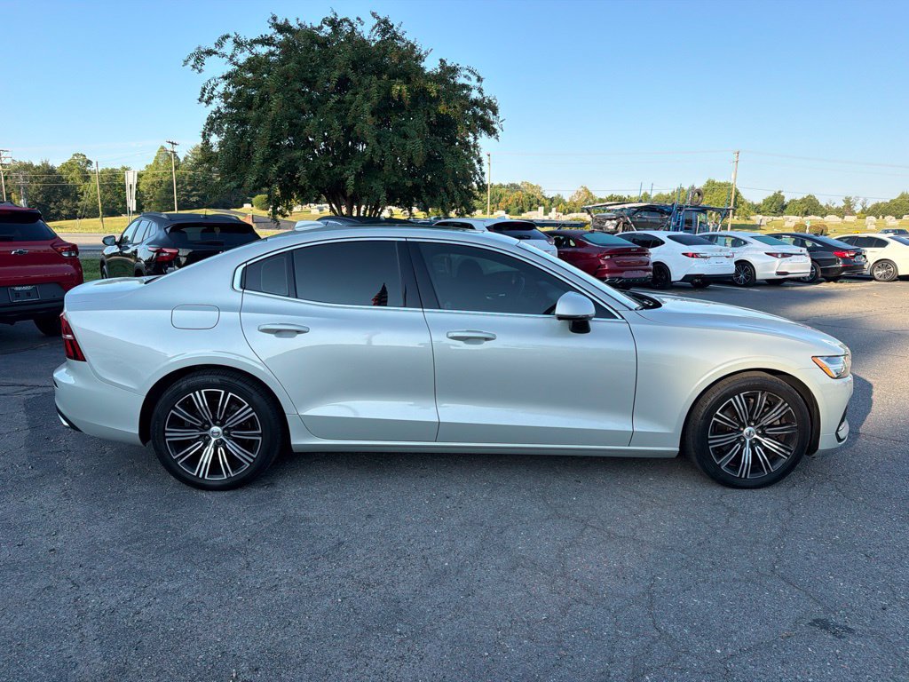 Used 2020 Volvo S60 T5 Inscription FWD image 8