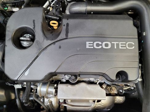 Used 2020 Chevrolet Equinox LT w/ LPO, Floor Liner Package image 30