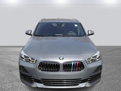Used 2023 BMW X2 sDrive28i image 2