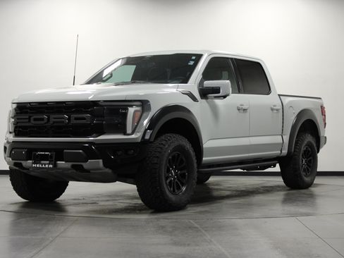 Used 2024 Ford F150 Raptor AWD/4WD image 8