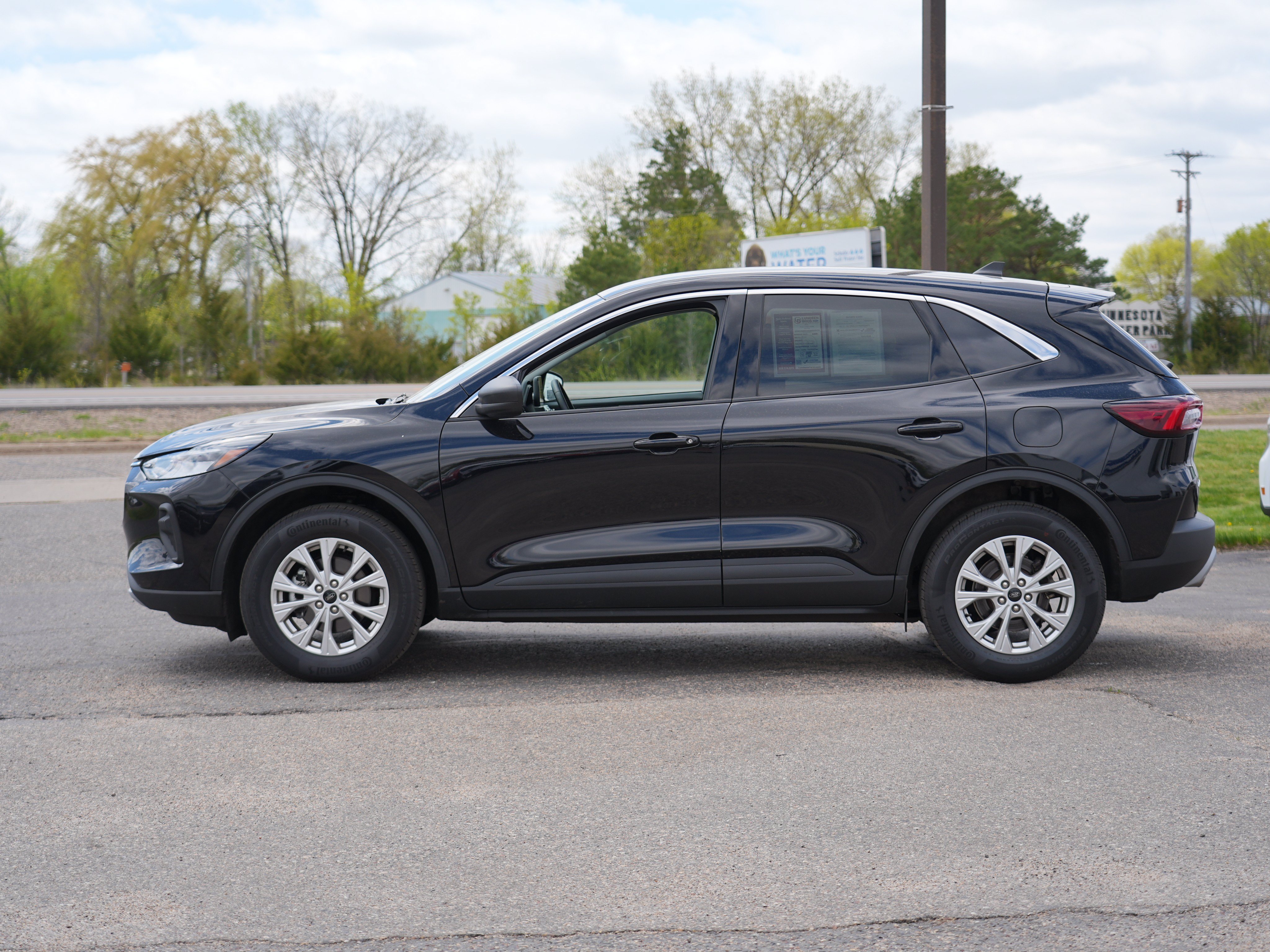 Used 2024 Ford Escape Active AWD/4WD image 7