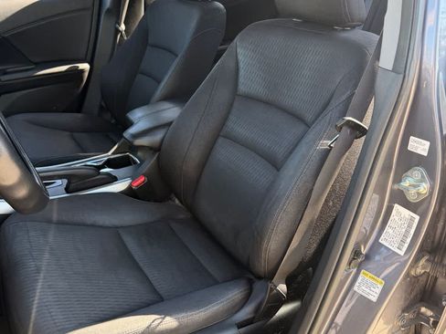 Used 2014 Honda Accord Sport image 9