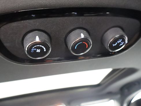 Used 2024 Dodge Durango GT AWD/4WD image 56