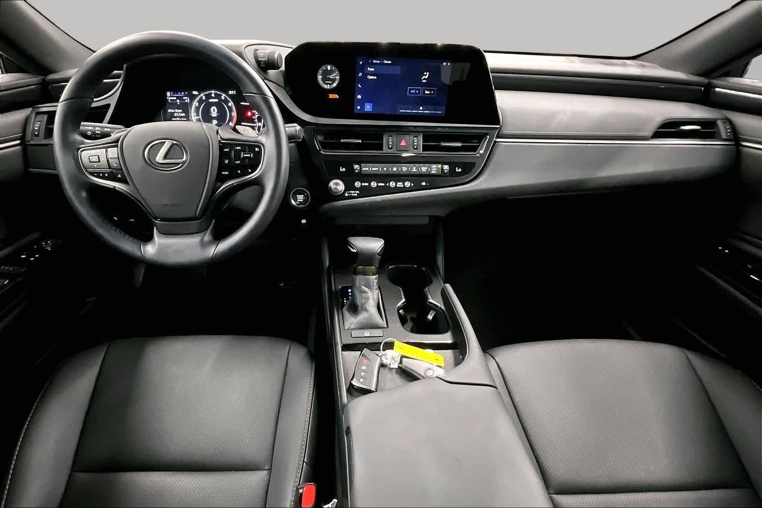 Used 2025 Lexus ES 350 w/ Accessory Package (Z2) FWD image 15