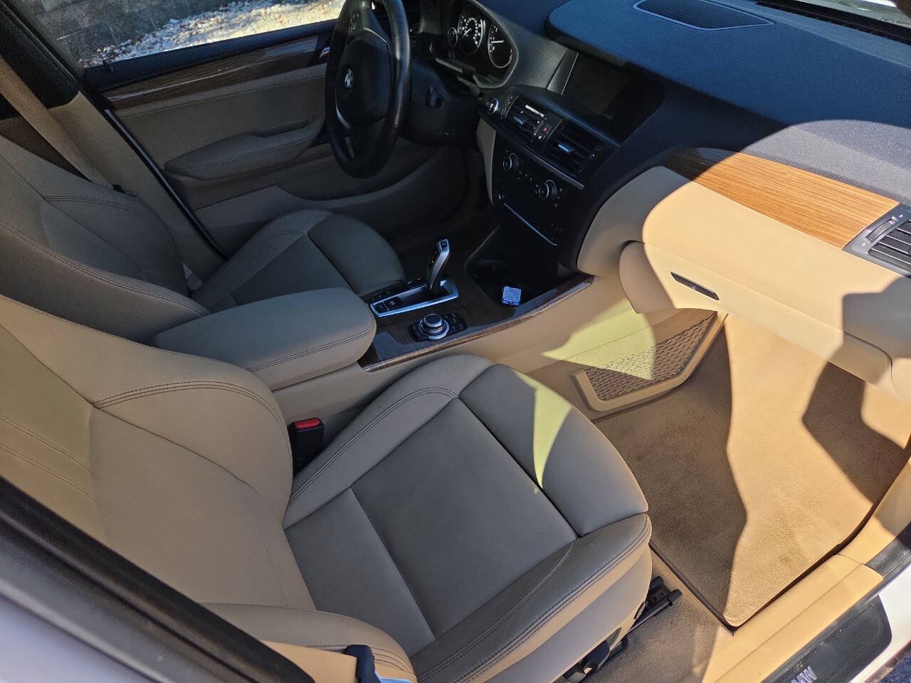 Used 2013 BMW X3 xDrive28i AWD/4WD image 31