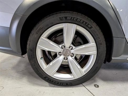 Used 2015 Audi A4 Premium Plus w/ Technology Package image 13