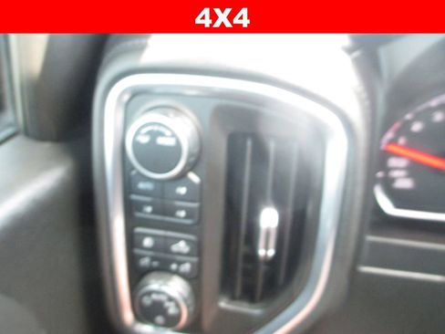 Used 2020 Chevrolet Silverado 1500 LT Trail Boss AWD/4WD image 29