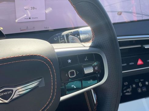 New 2026 Genesis GV70 3.5T Sport Advanced AWD/4WD image 10