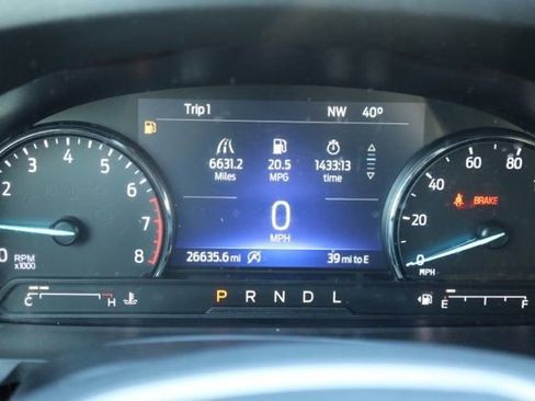 Used 2023 Ford Explorer XLT image 23