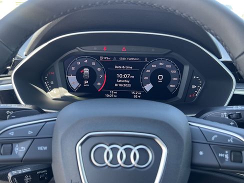 Used 2025 Audi Q3 2.0T Premium AWD/4WD image 19