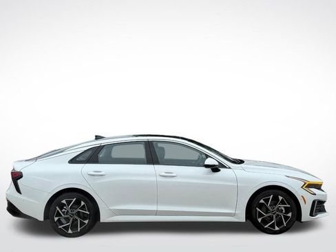 Used 2025 Kia K5 EX image 2