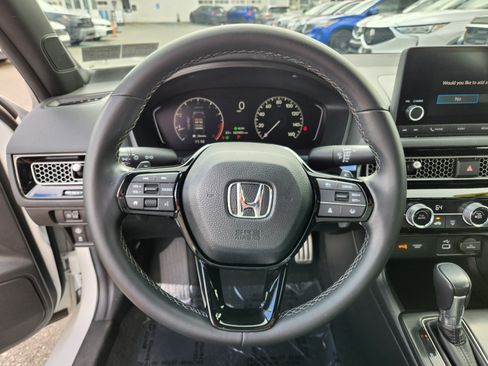 Used 2023 Honda Civic Sport image 18