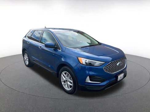 Used 2024 Ford Edge SEL image 1